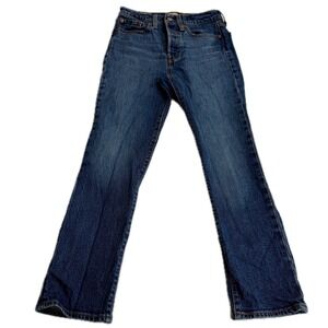 Levis Jeans‎ Womens Size 24 Blue 501 Wedgie Straight Medium Wash Button Fly